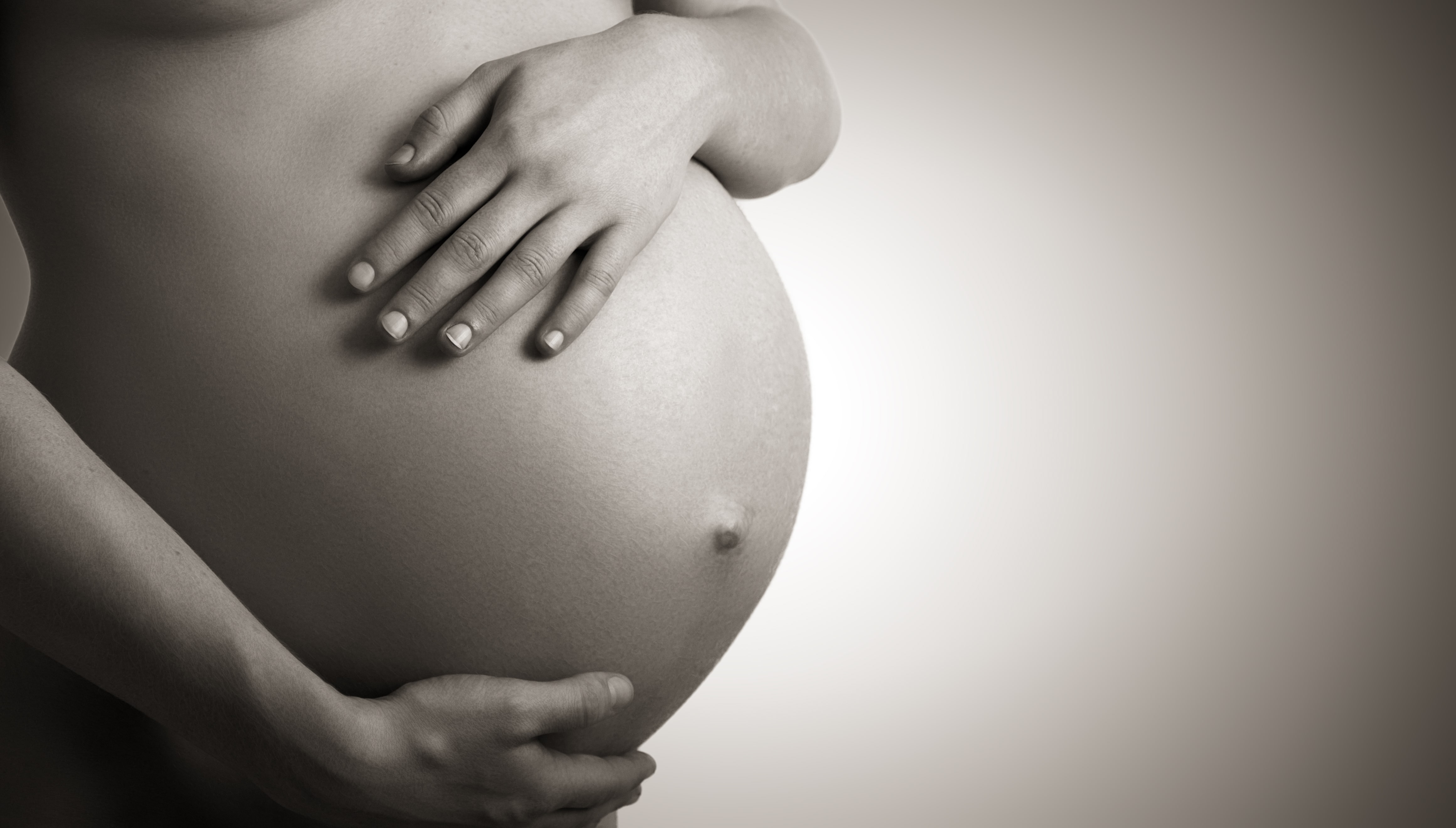 Femme enceinte-min.jpeg